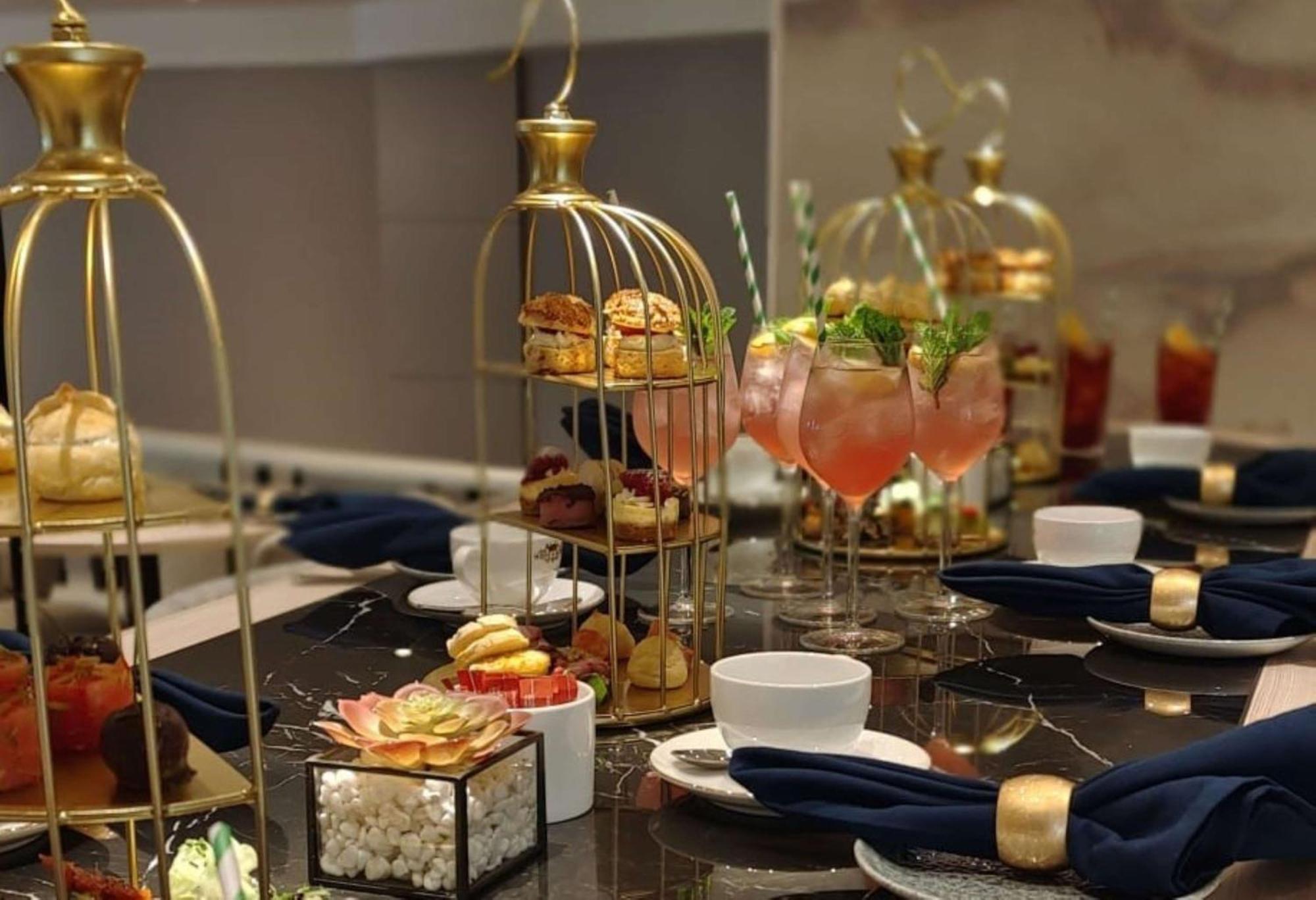 Отель Hilton London Кройдон Экстерьер фото